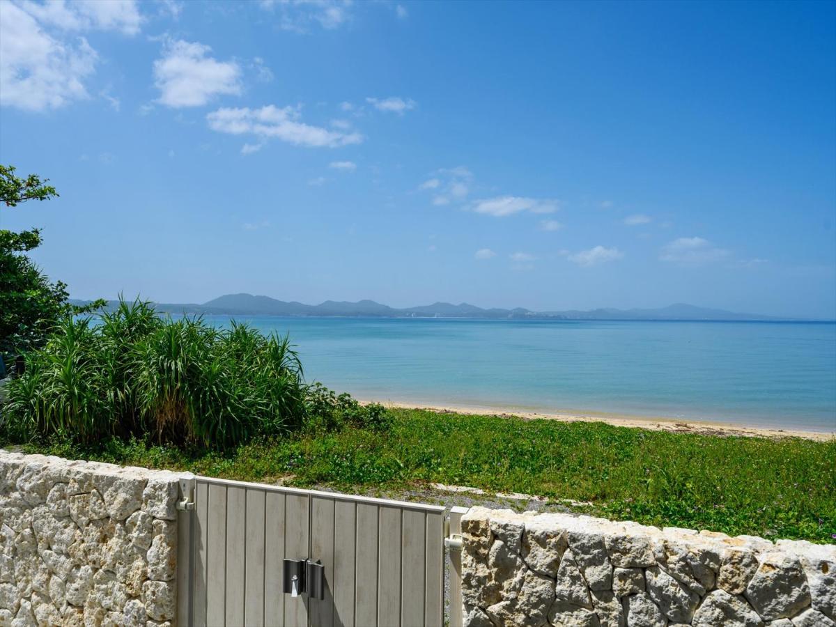 Onna Resort ناغُ المظهر الخارجي الصورة