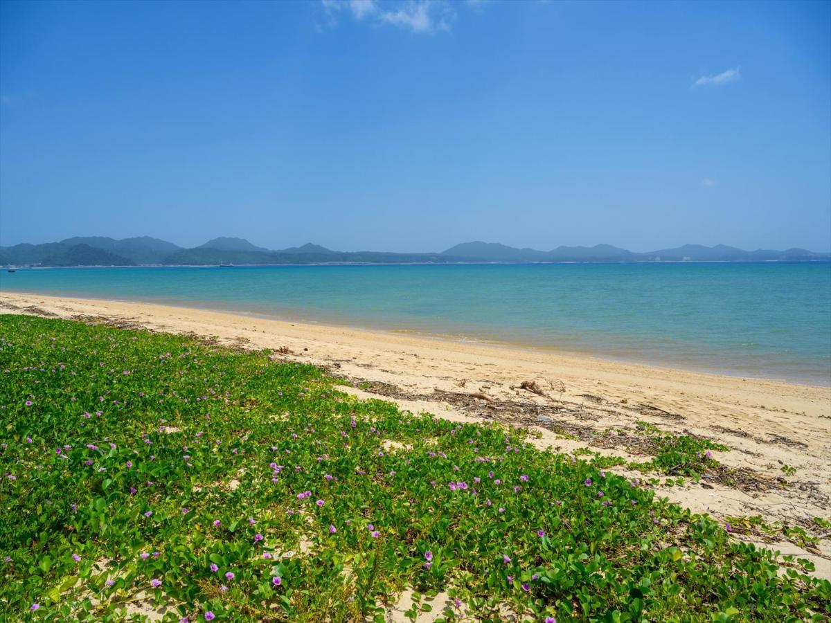 Onna Resort ناغُ المظهر الخارجي الصورة