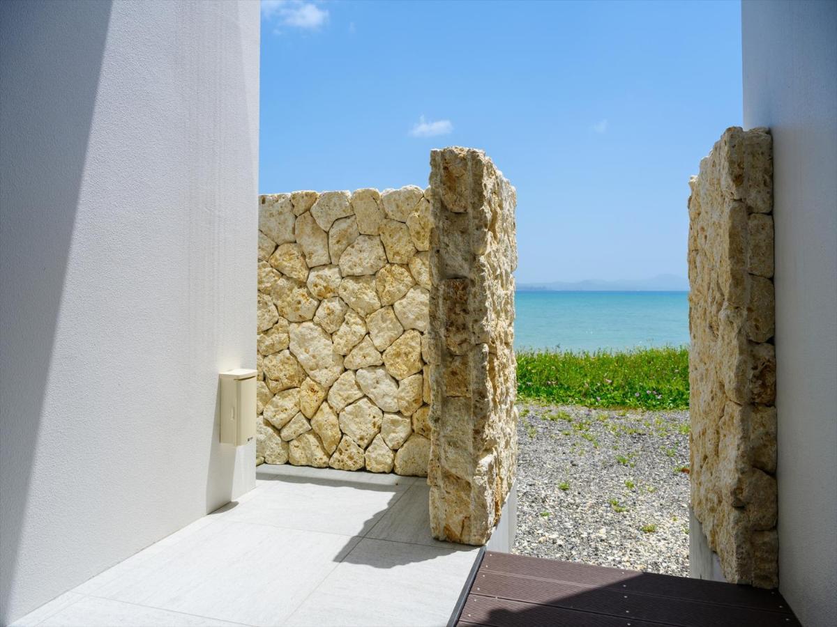 Onna Resort ناغُ المظهر الخارجي الصورة